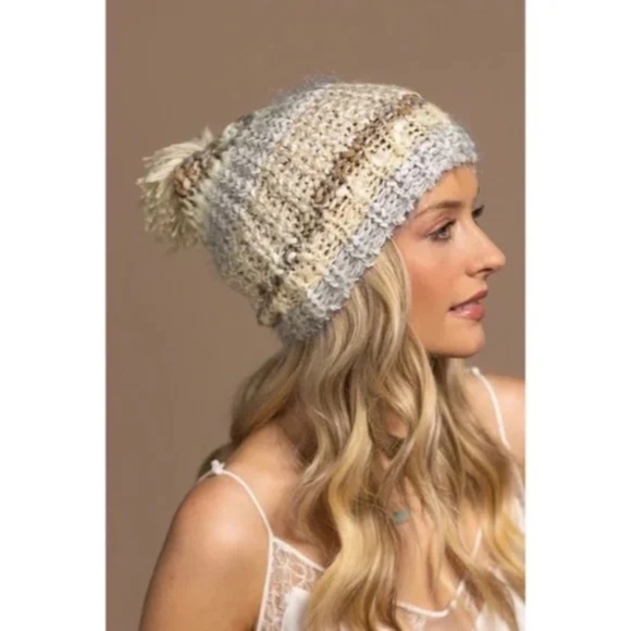 Ivory Cozy Knitted Striped Pompom Winter Knit Beanie Women's Hat - Picture 1 of 4